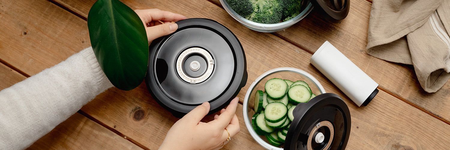 ROUND VACUUM GLASS CONTAINER – 930ML