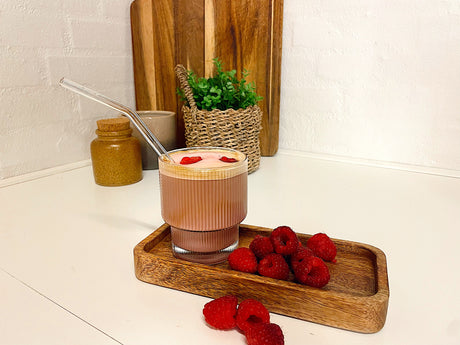 Berry Iced Latte – Coffee with a Taste of Summer Berries & Blue Skies