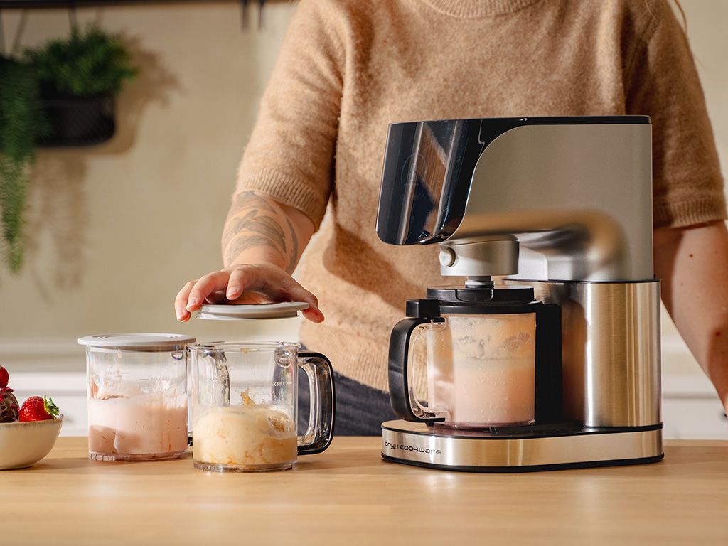12-IN-1 ICE CREAM MAKER - 4