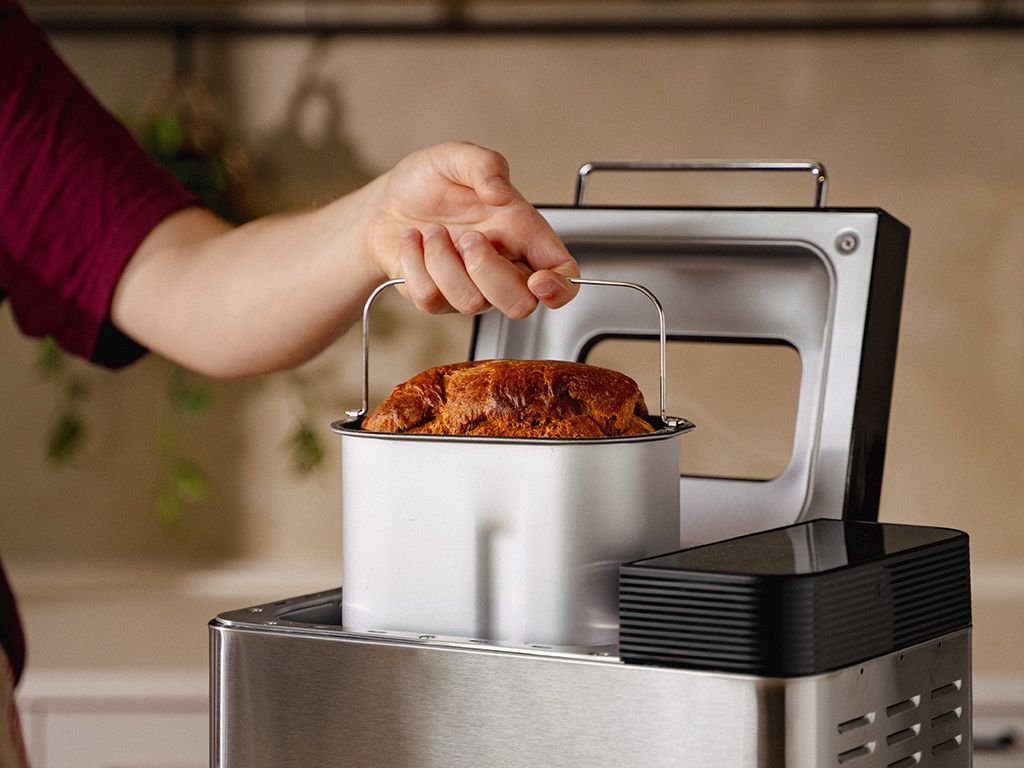 AUTOMATIC BREAD MAKER - 5