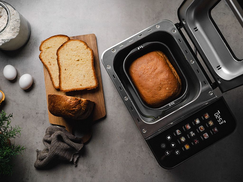 AUTOMATIC BREAD MAKER - 7