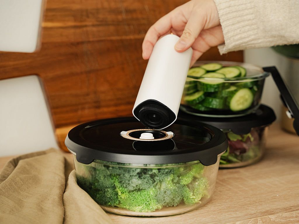 ROUND VACUUM GLASS CONTAINER – 635ML