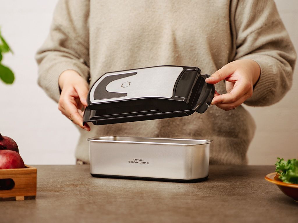 STAINLESS STEEL CONTAINER