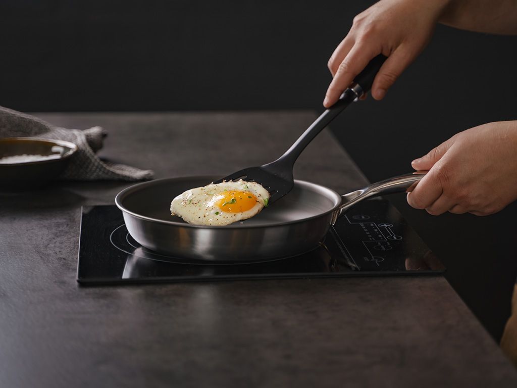 ZERO – NATURAL NON-STICK FRYING PAN 22CM