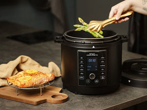 11-IN-1 MULTI COOKER