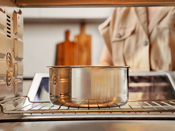 HANDLELESS SAUCE POT 18CM