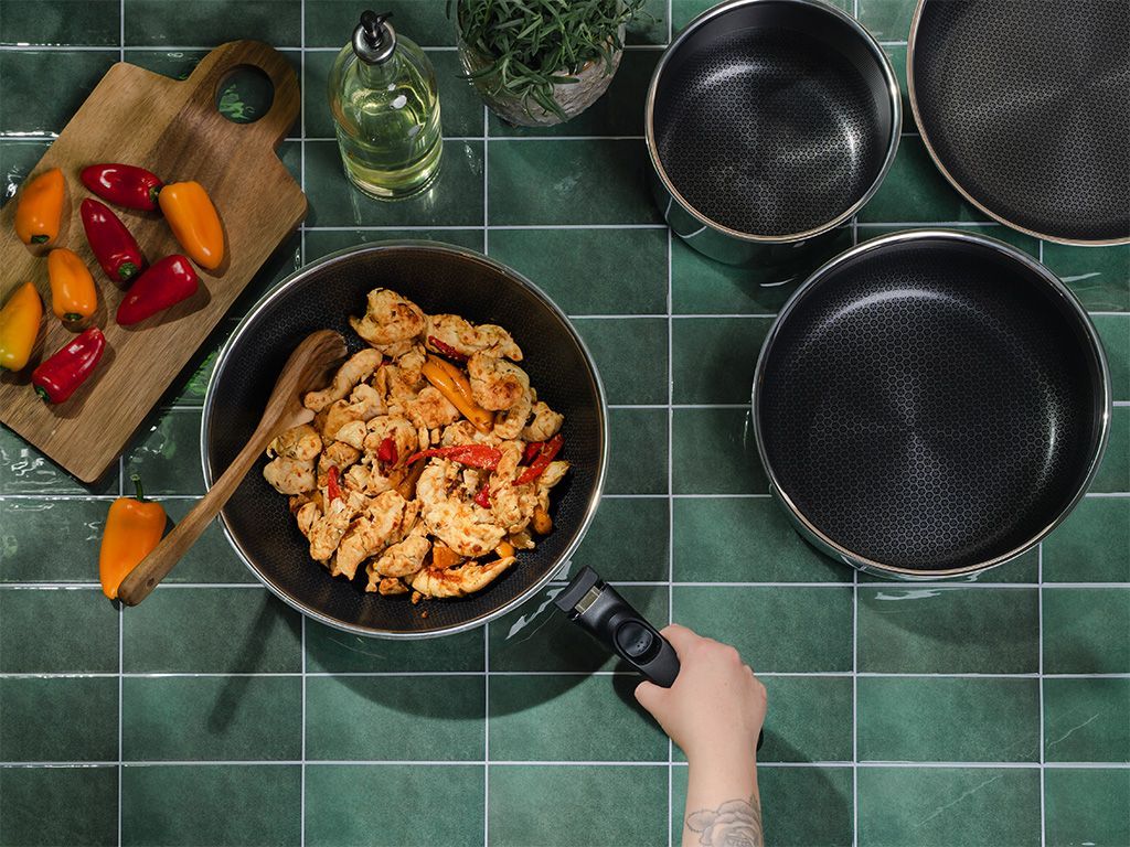 WOK WITH DETACHABLE HANDLE 30CM SET - 4