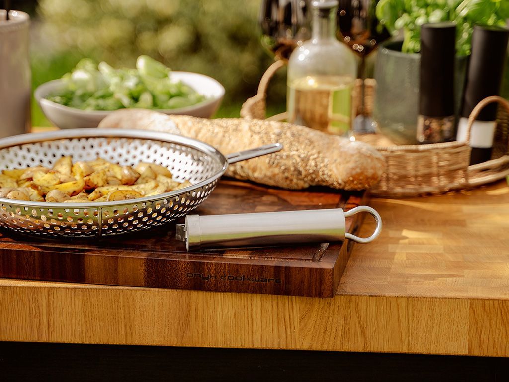 BBQ GRILL PAN WITH DETACHABLE HANDLE 28CM