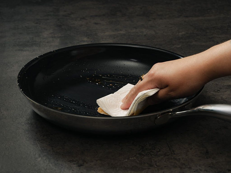 CERAMIC FRYING PAN 28CM