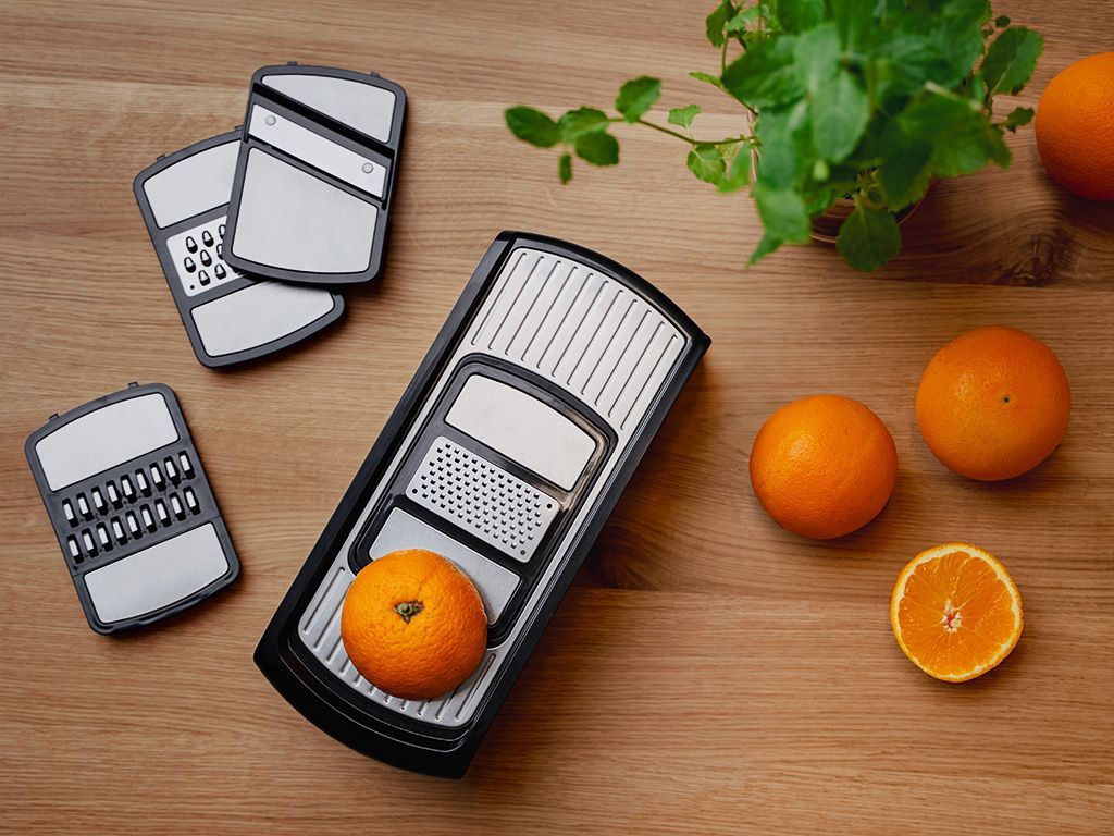 STAINLESS STEEL SLICER