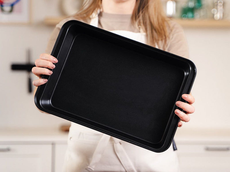 BAKING PAN