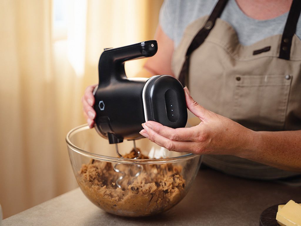 LEDNINGSFRI HÅNDMIXER MED BATTERIPAKKE - 7