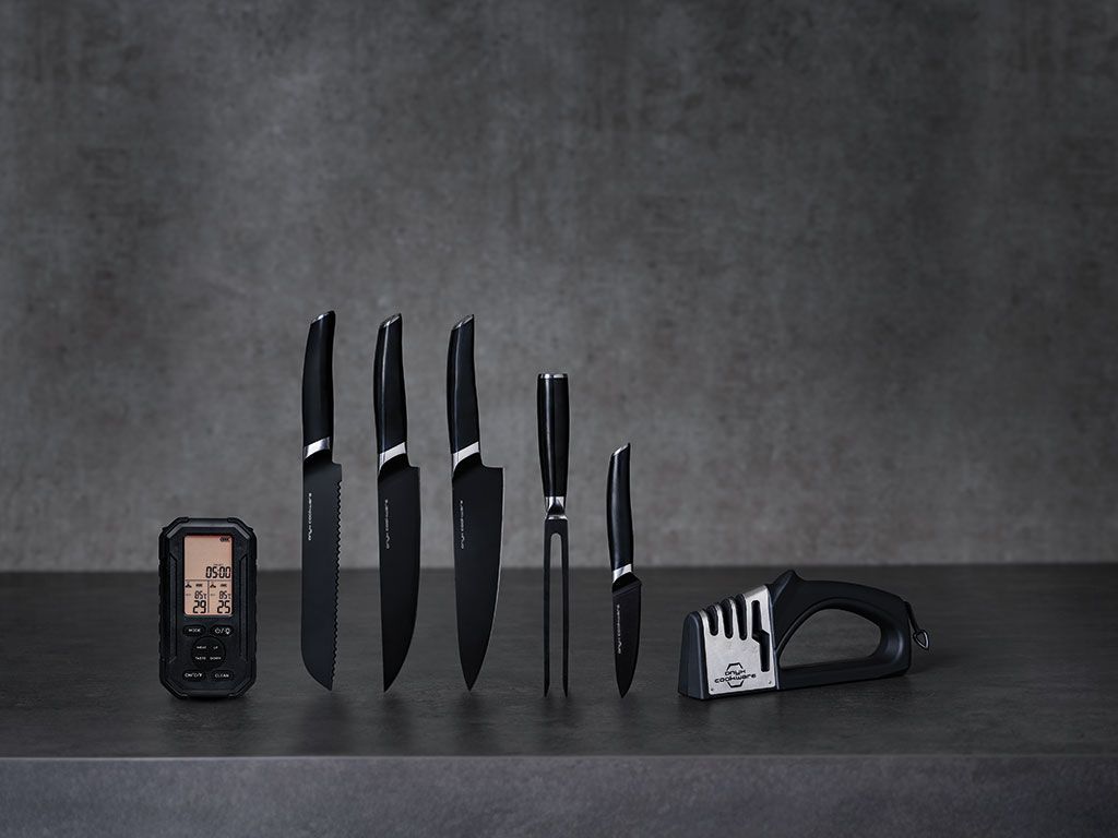 THE ULTIMATE KNIFE SET