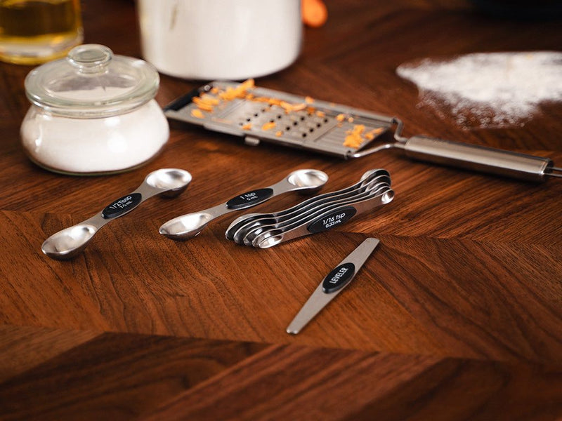 MAGNETIC MEASURING SPOONS