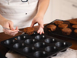 MUFFIN PAN