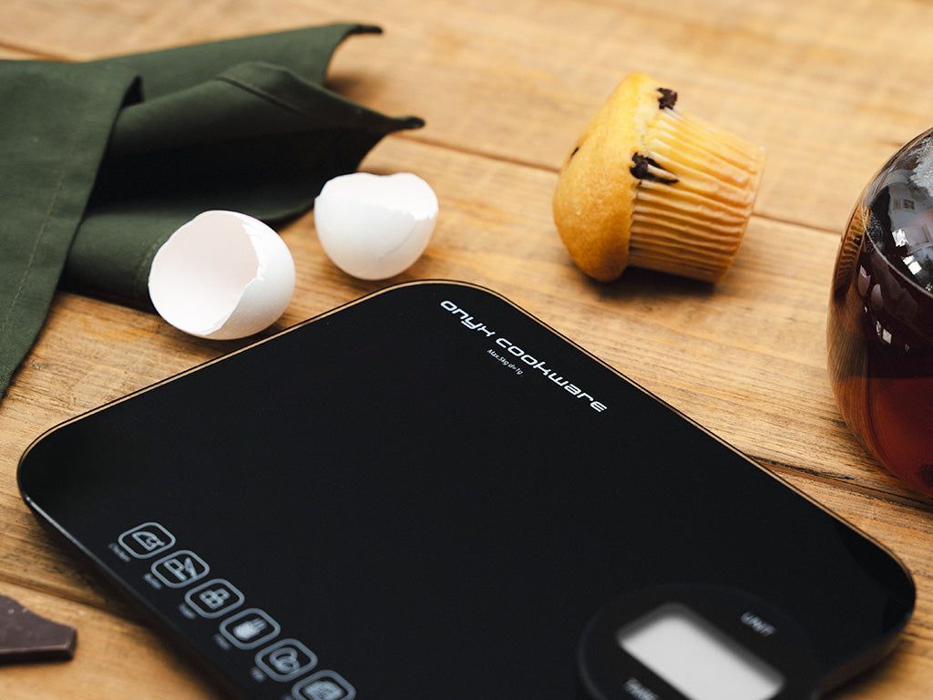 BATTERY-FREE KITCHEN SCALE