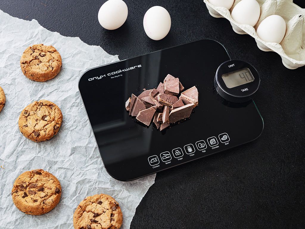 BATTERY-FREE KITCHEN SCALE