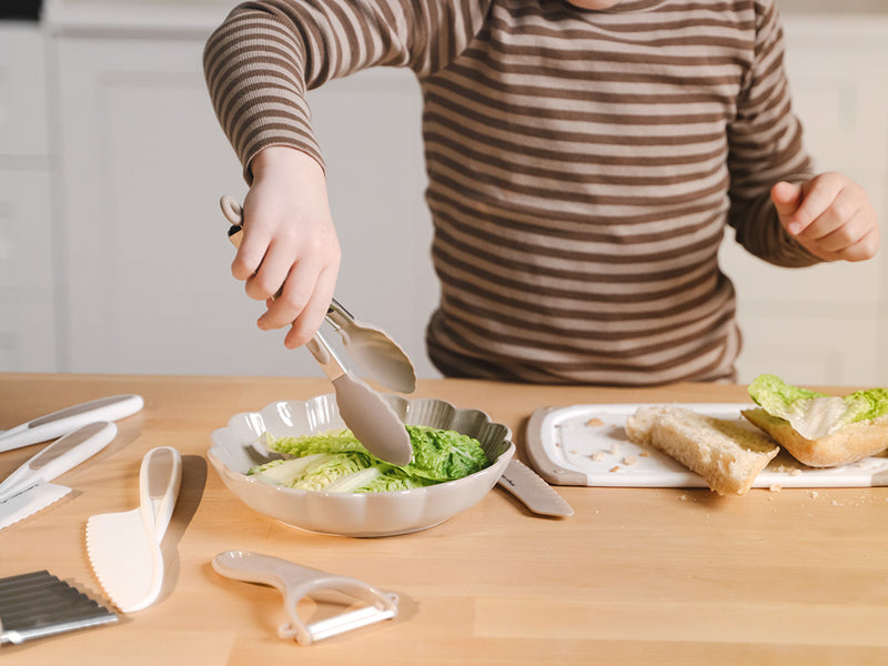 LITTLE HEROES COOKING SET